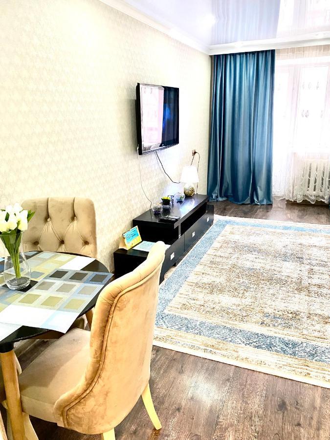 Прекрасная Квартира На Арбате В Алматы Eksteriør billede
