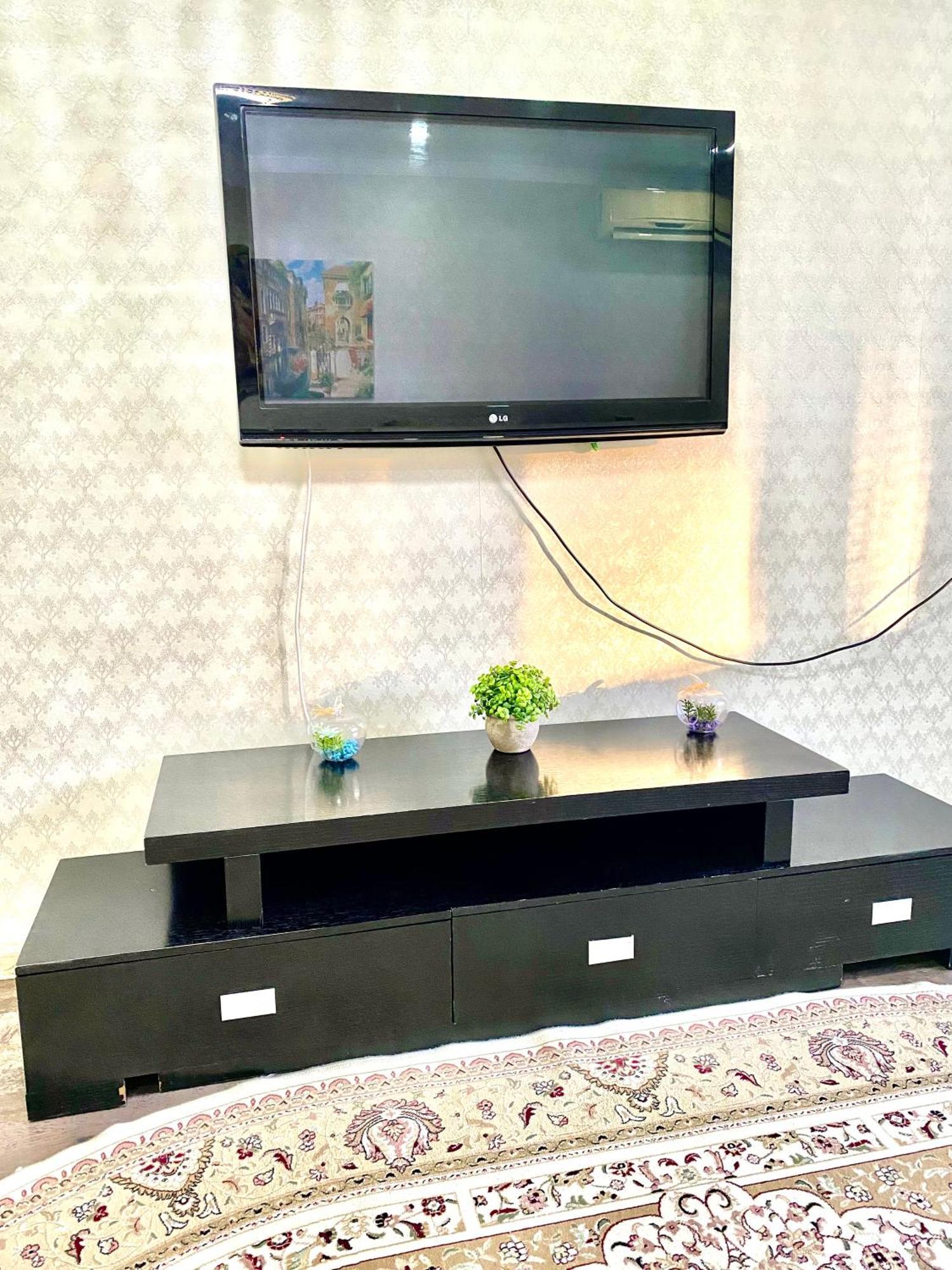 Прекрасная Квартира На Арбате В Алматы Eksteriør billede